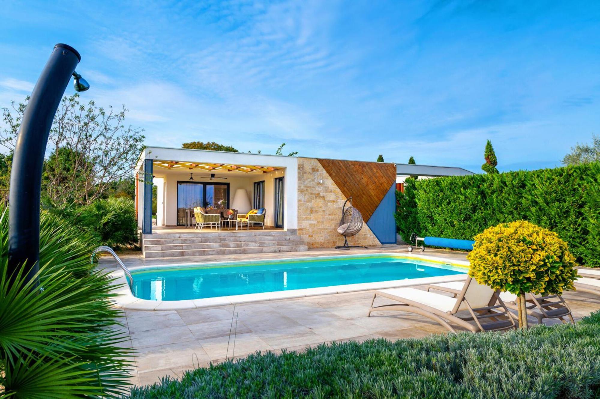 Villa Royal Four